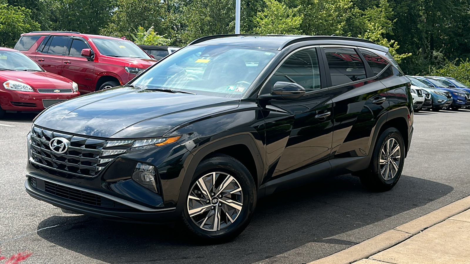 2022 Hyundai Tucson Hybrid Blue 1