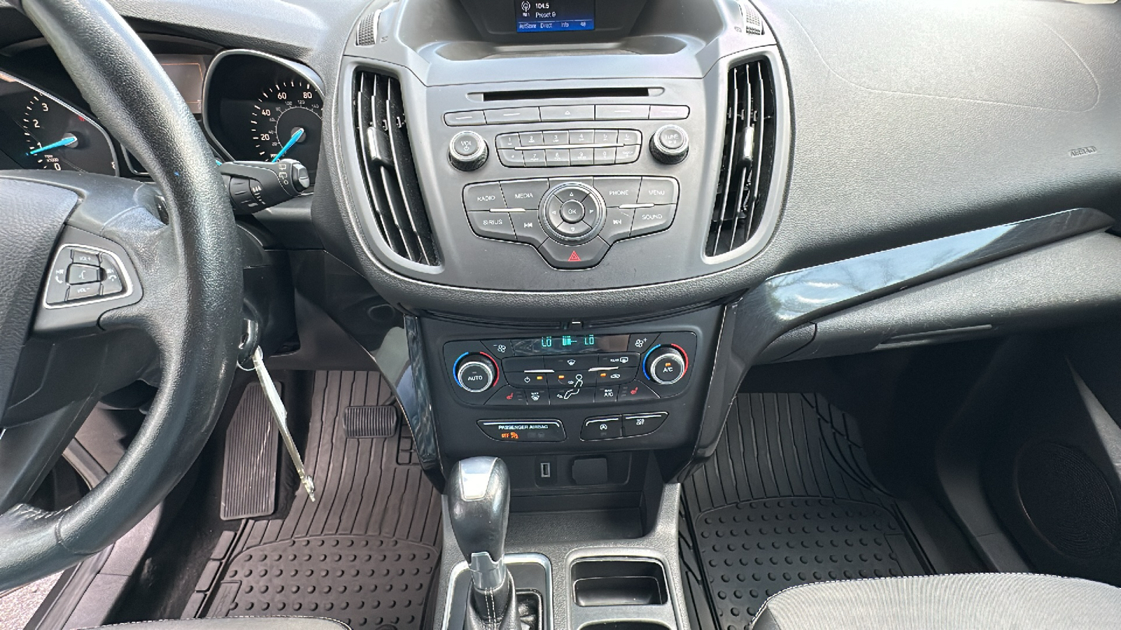 2018 Ford Escape SE 22