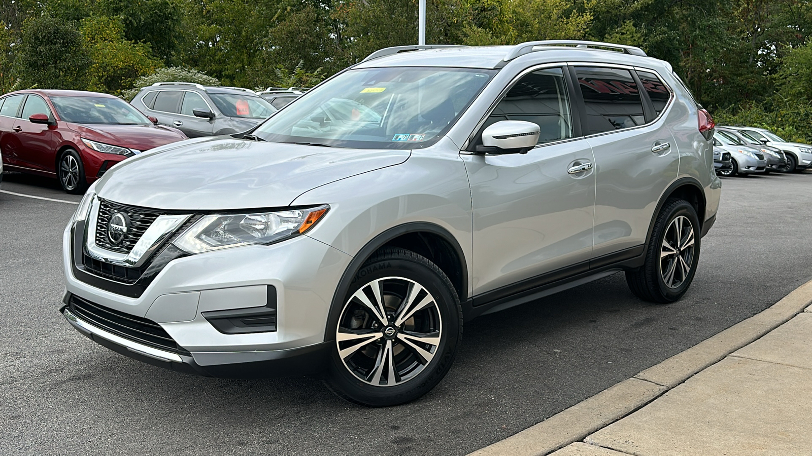 2019 Nissan Rogue SV 27