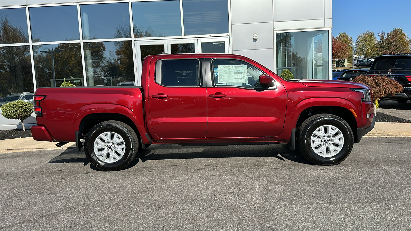 2024 Nissan Frontier SV 12