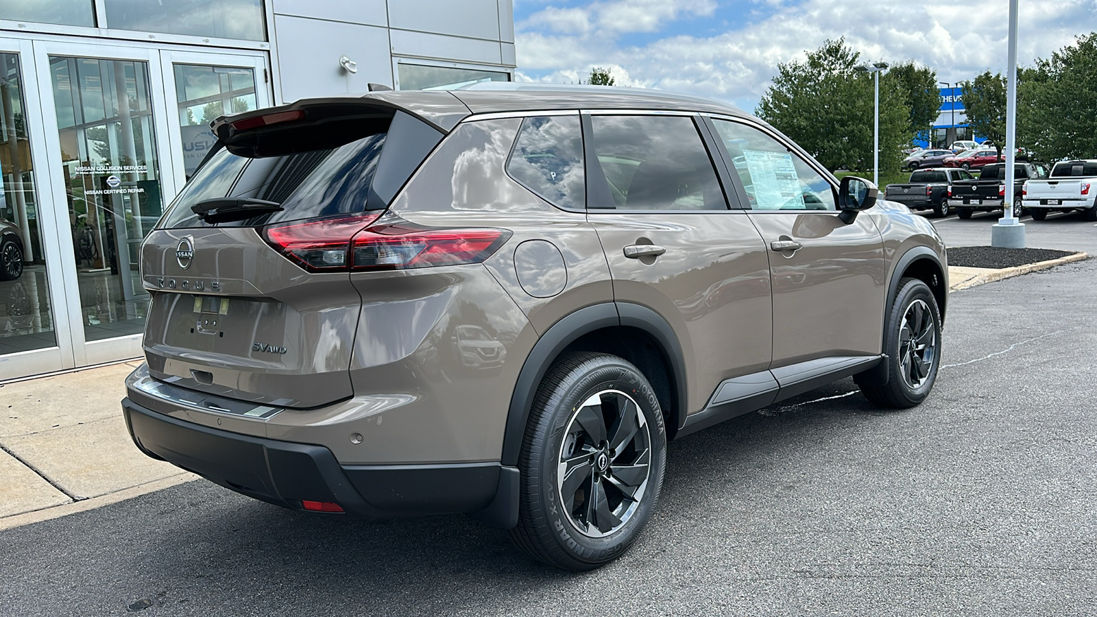 2024 Nissan Rogue SV 5