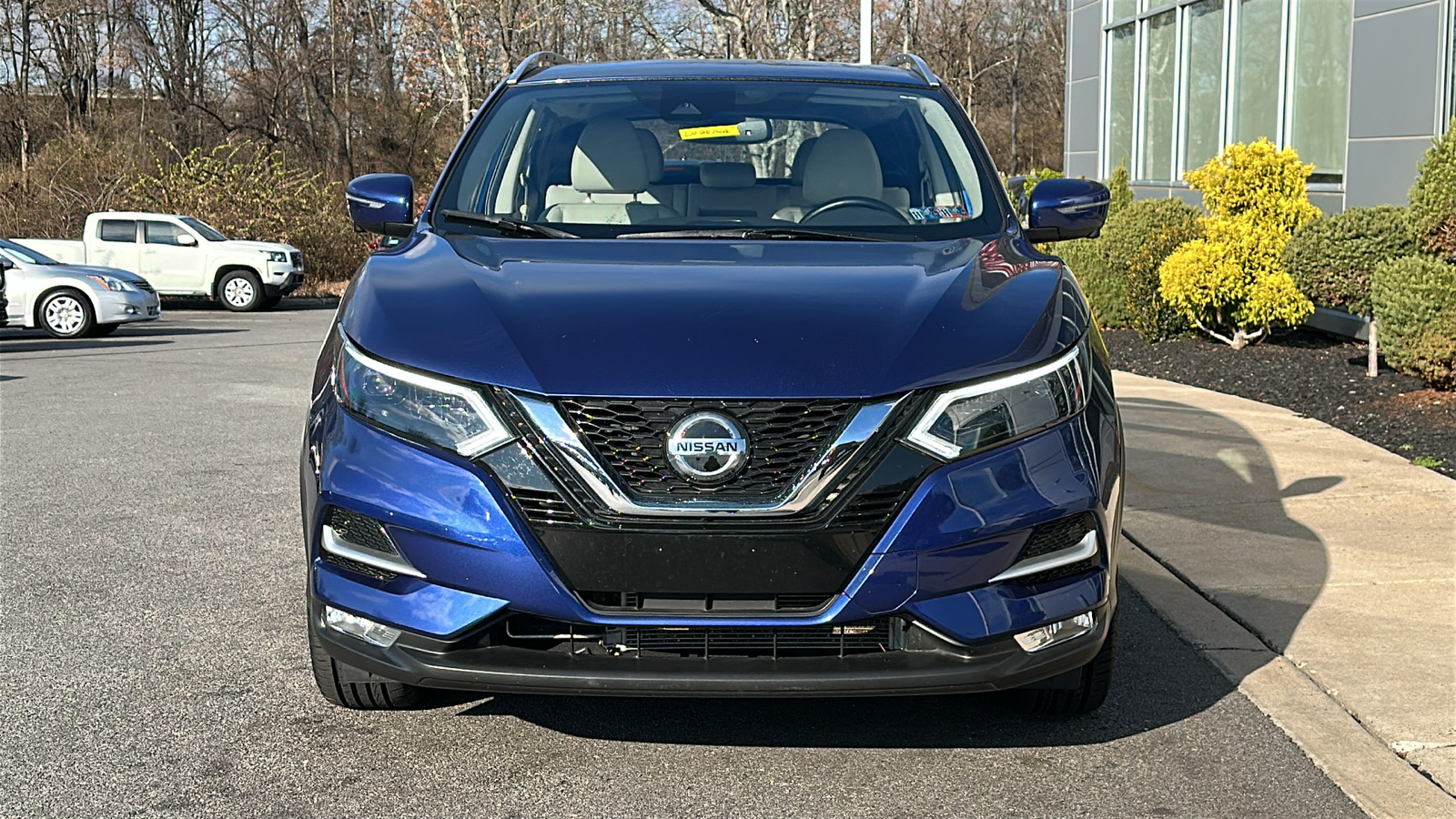 2021 Nissan Rogue Sport SL 3