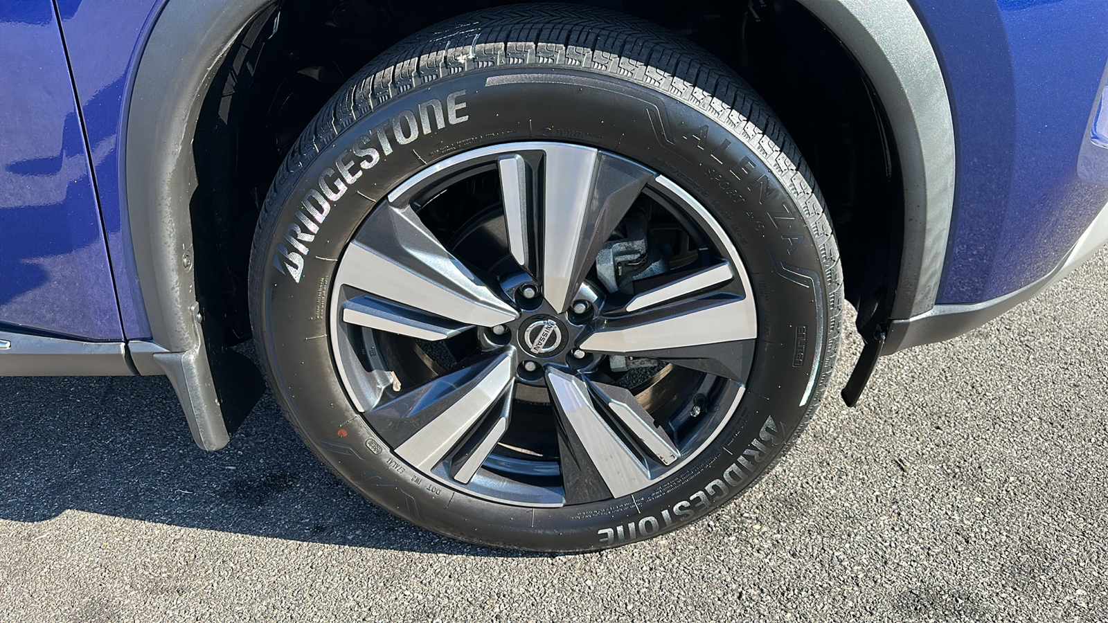 2021 Nissan Rogue SL 9