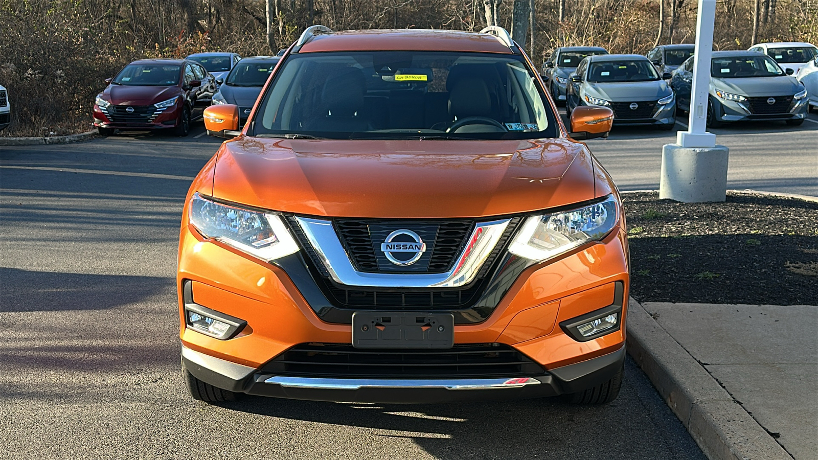 2017 Nissan Rogue SL 3