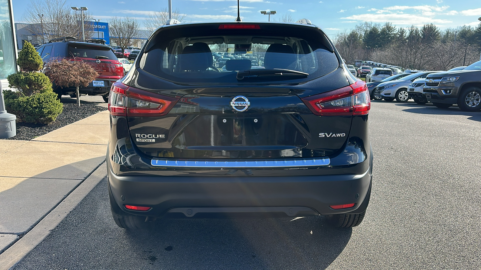 2021 Nissan Rogue Sport SV 6