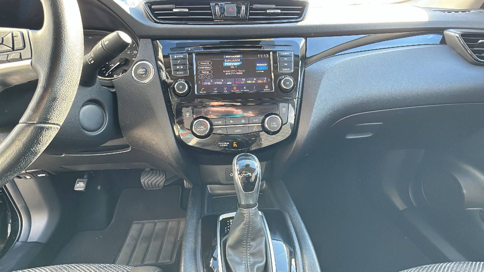 2021 Nissan Rogue Sport SV 21