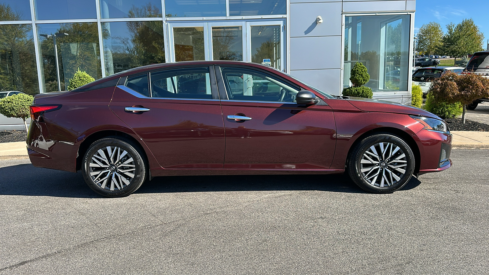 2024 Nissan Altima 2.5 SV 5