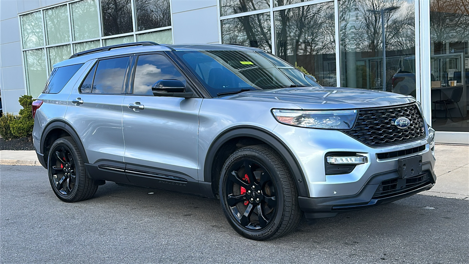 2020 Ford Explorer ST 2