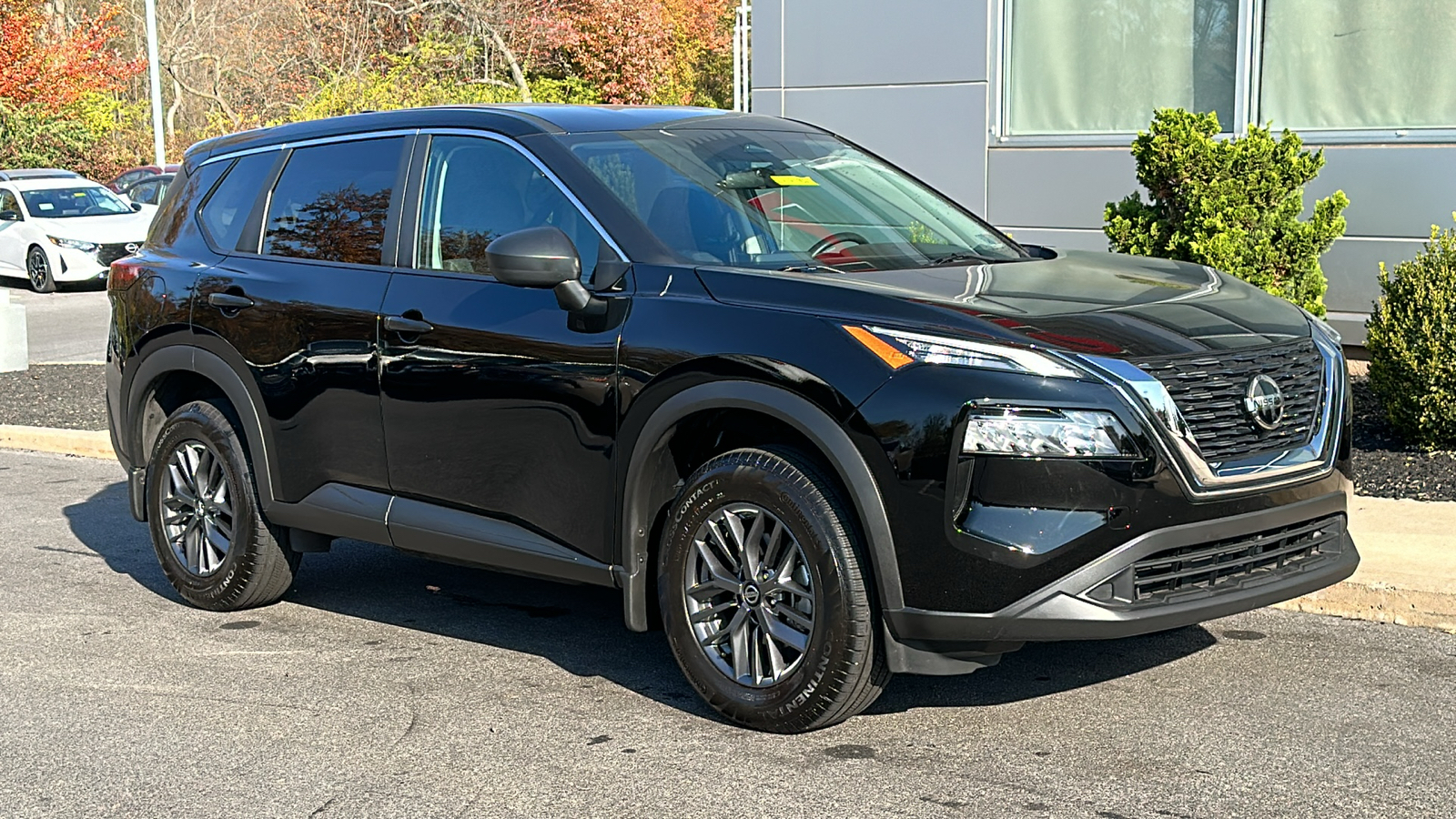 2021 Nissan Rogue S 2