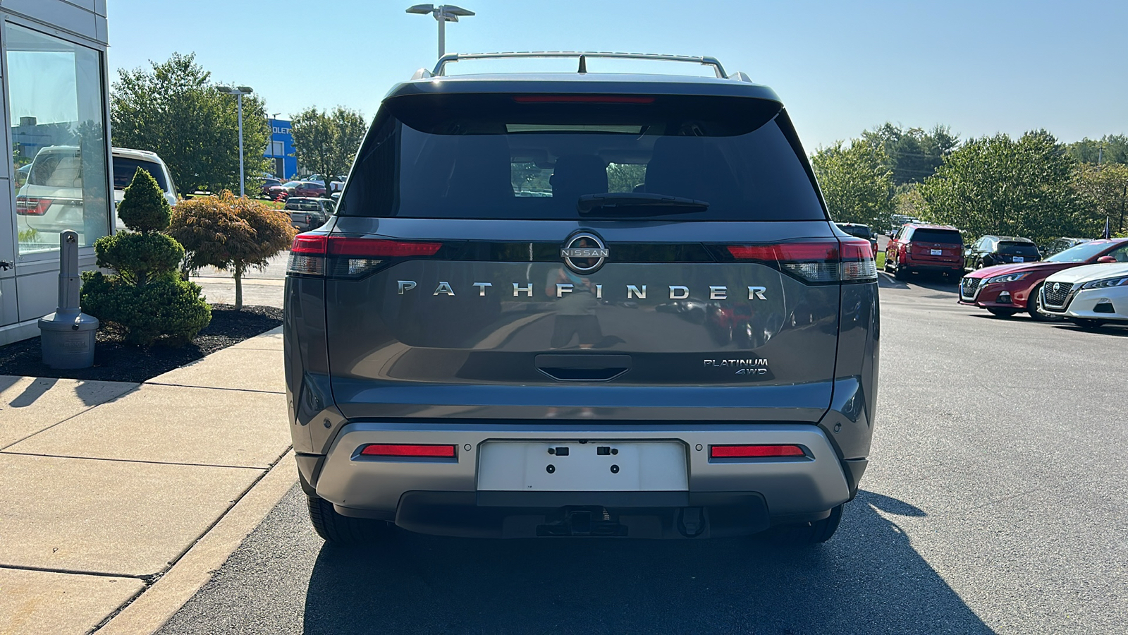 2022 Nissan Pathfinder Platinum 6