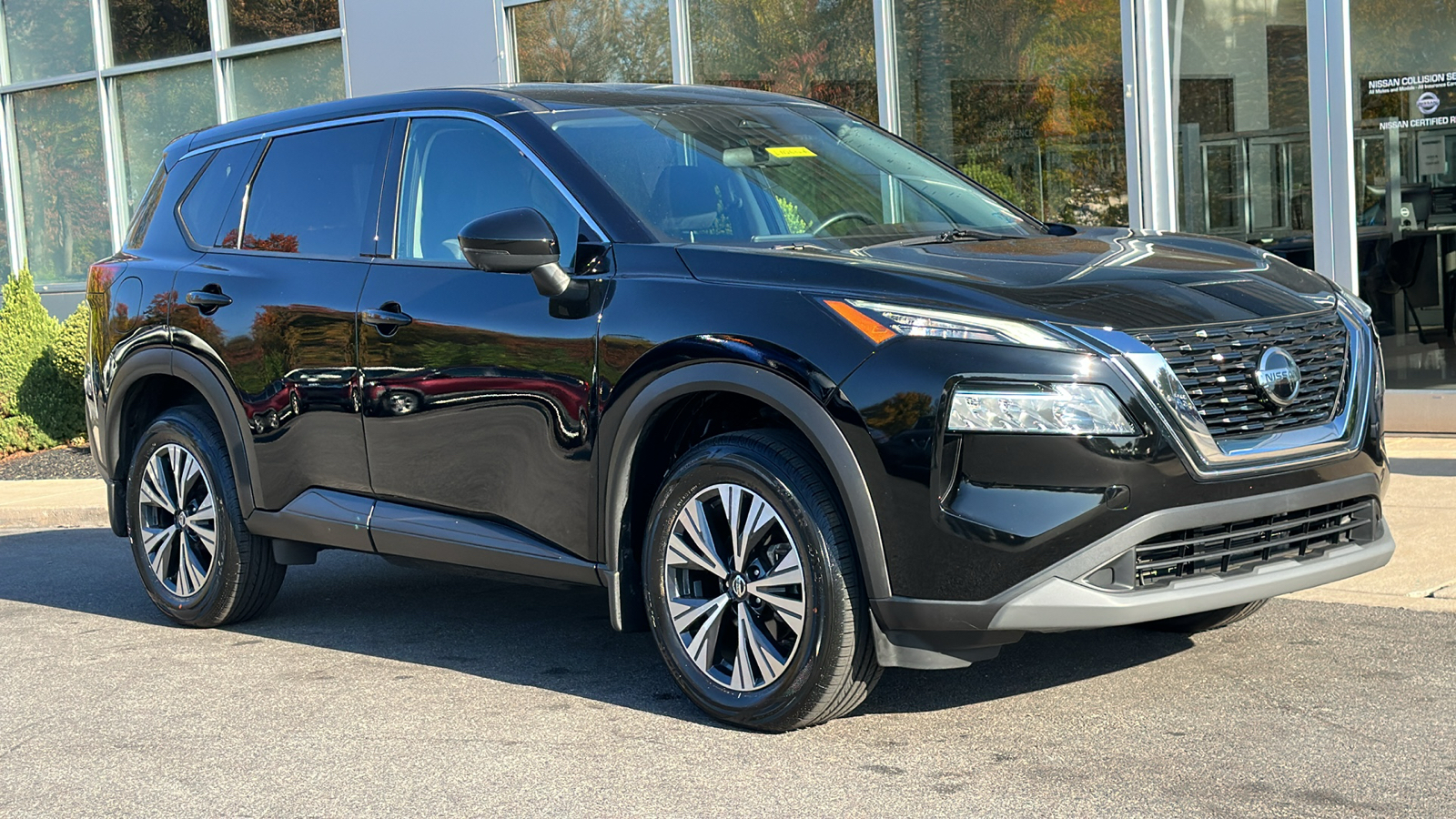 2021 Nissan Rogue SV 2