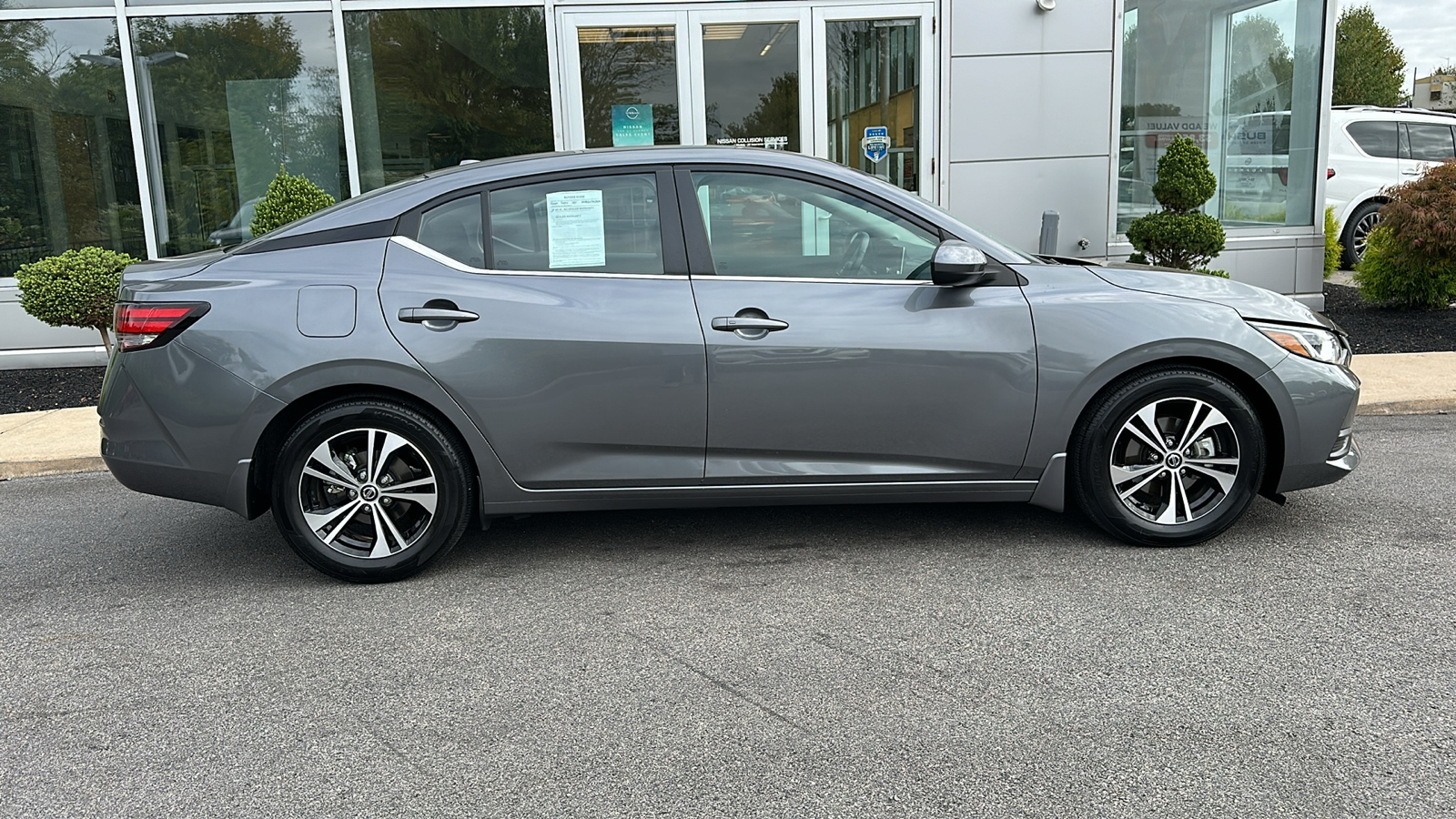 2021 Nissan Sentra SV 26