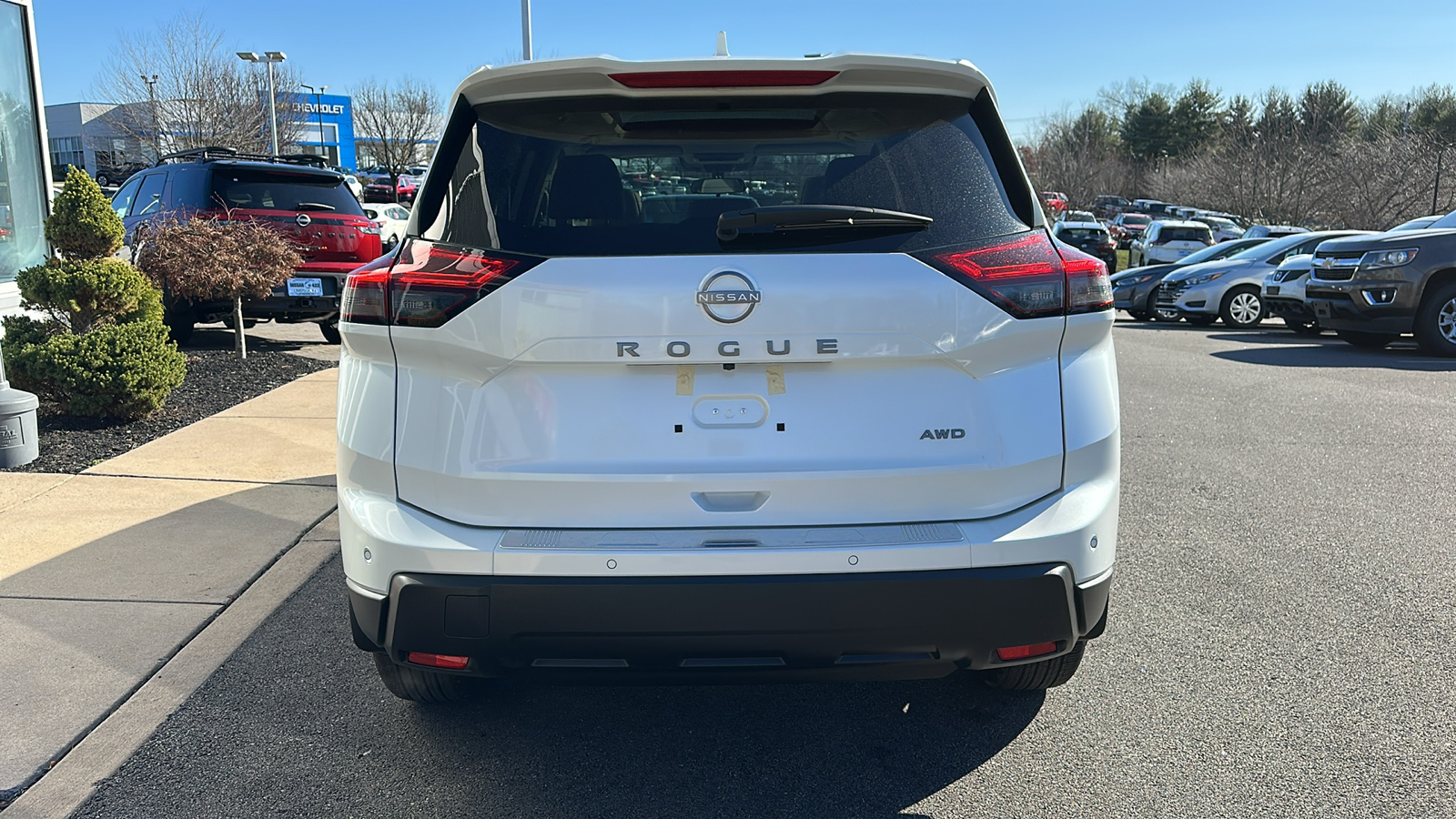 2025 Nissan Rogue SV 4