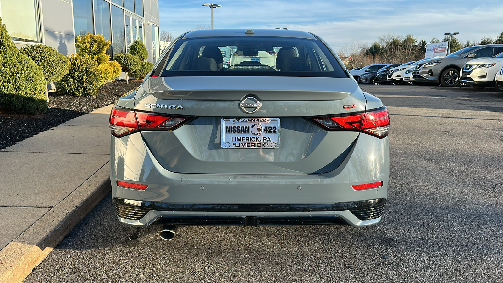 2025 Nissan Sentra SR 4