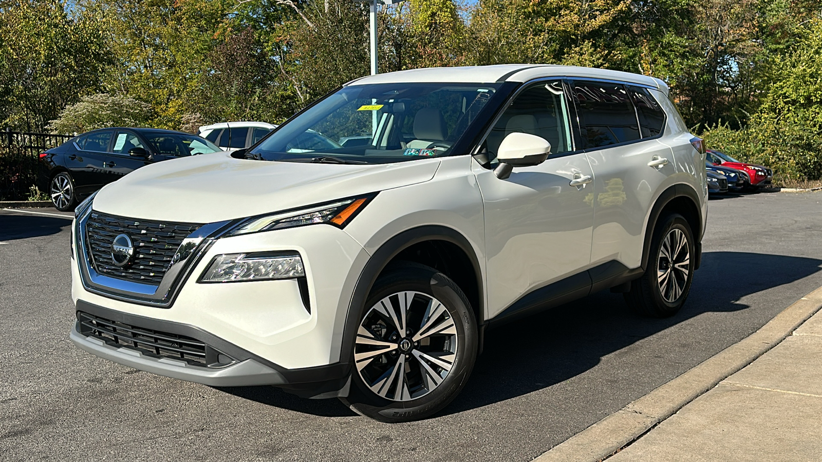 2021 Nissan Rogue SV 1