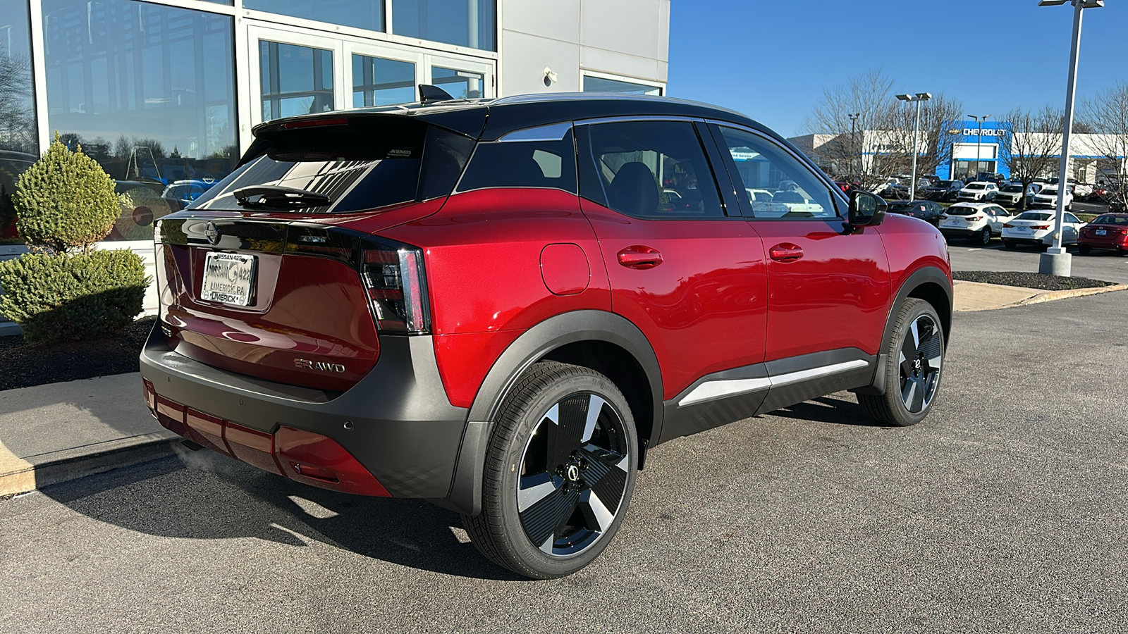 2025 Nissan Kicks SR 5