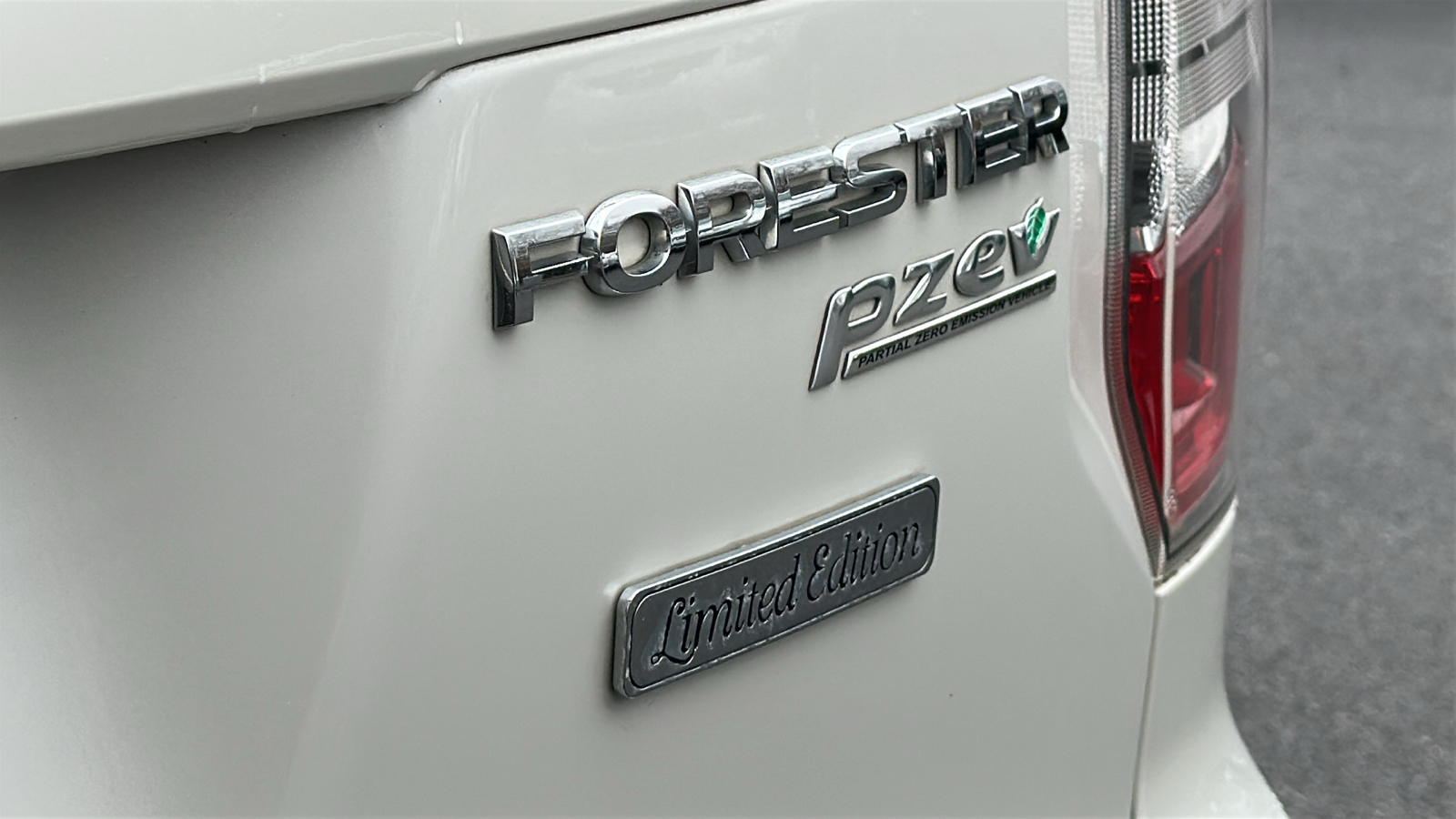 2014 Subaru Forester 2.5i Premium 10