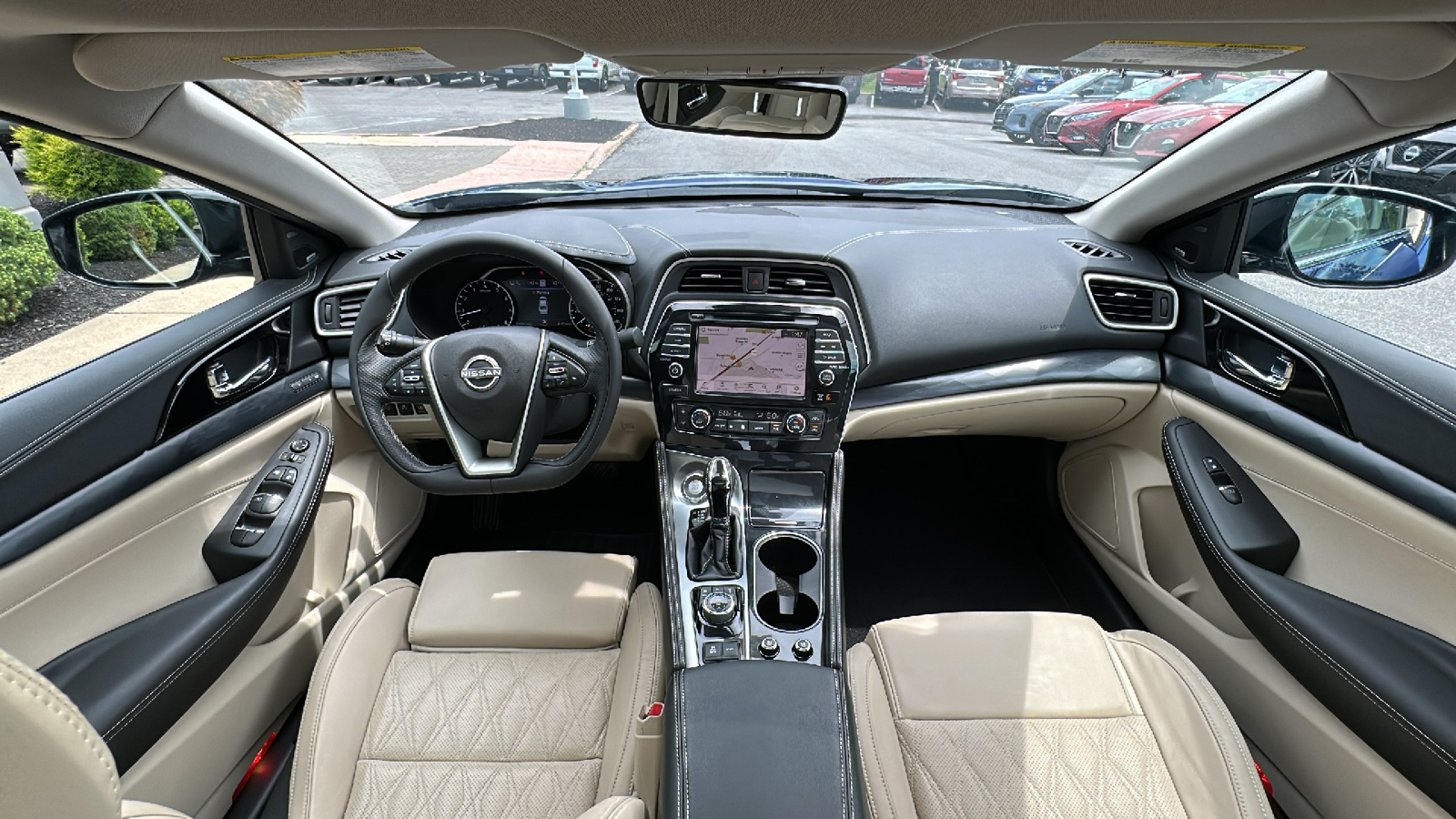 2023 Nissan Maxima Platinum 28