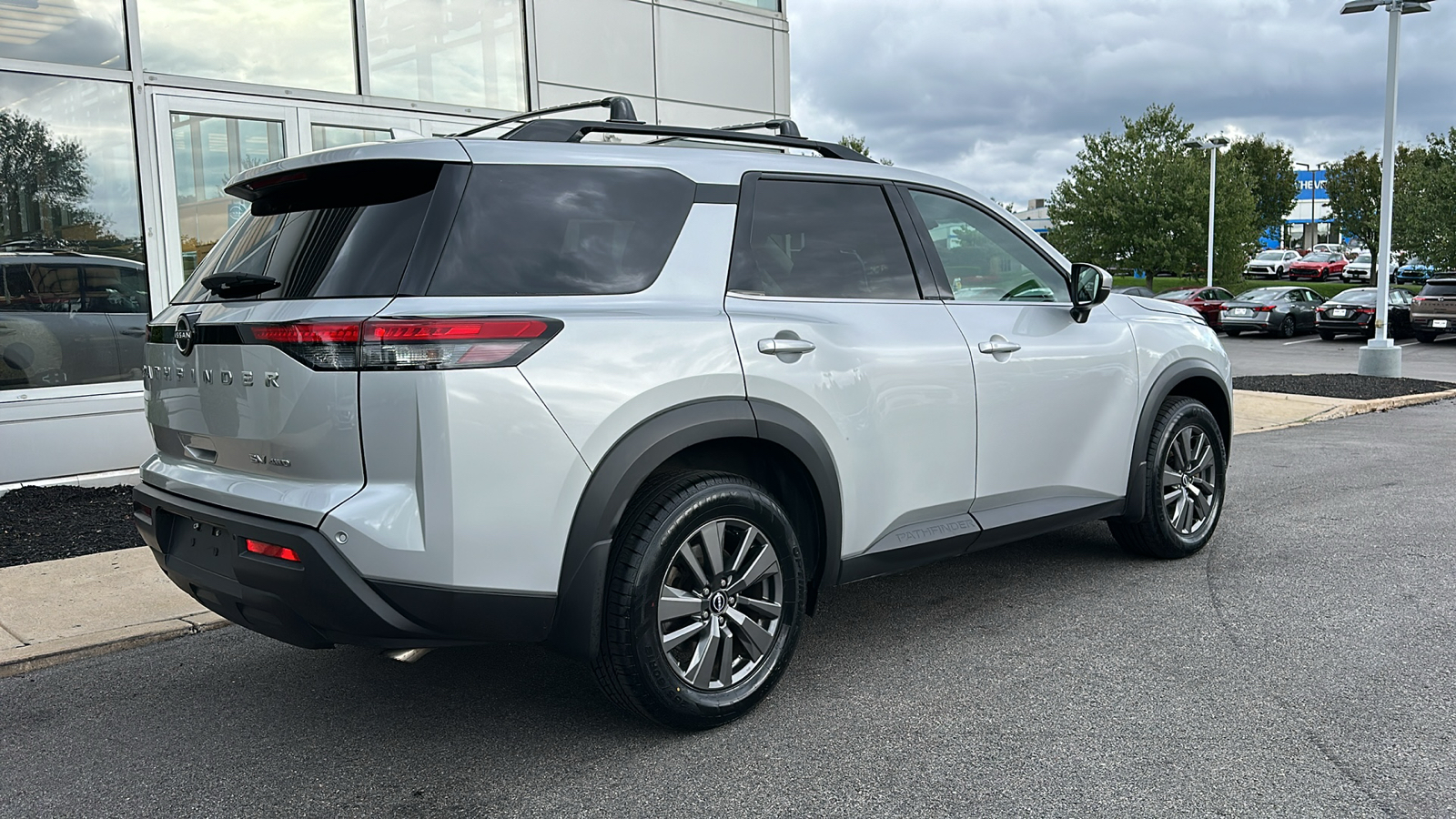 2022 Nissan Pathfinder SV 7