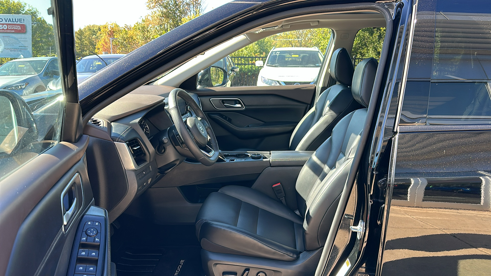 2021 Nissan Rogue SV 11