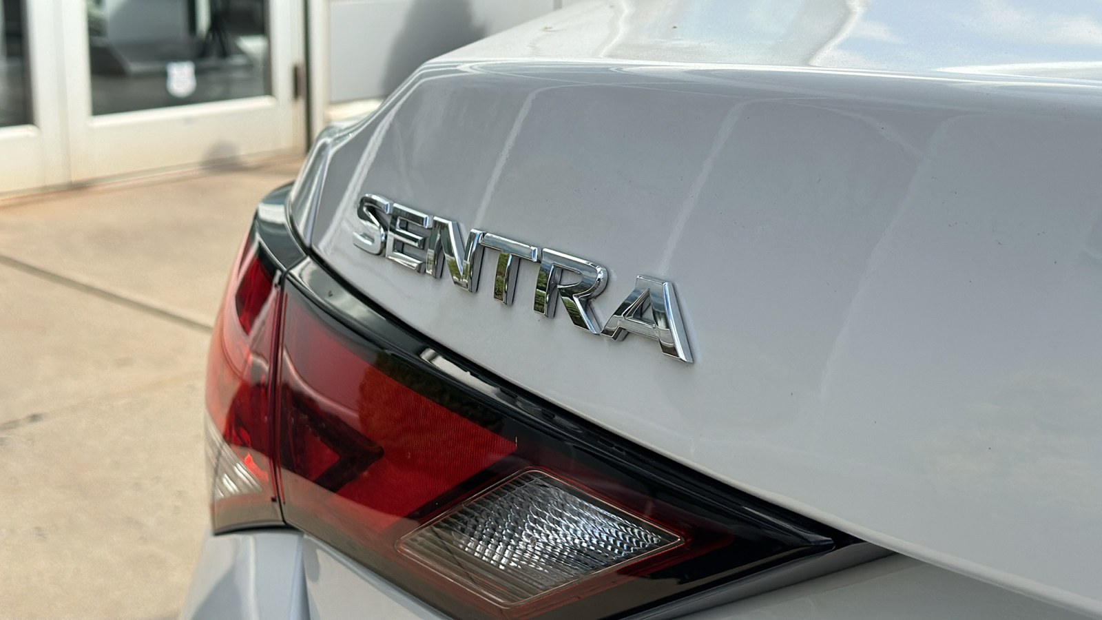 2023 Nissan Sentra SV 10