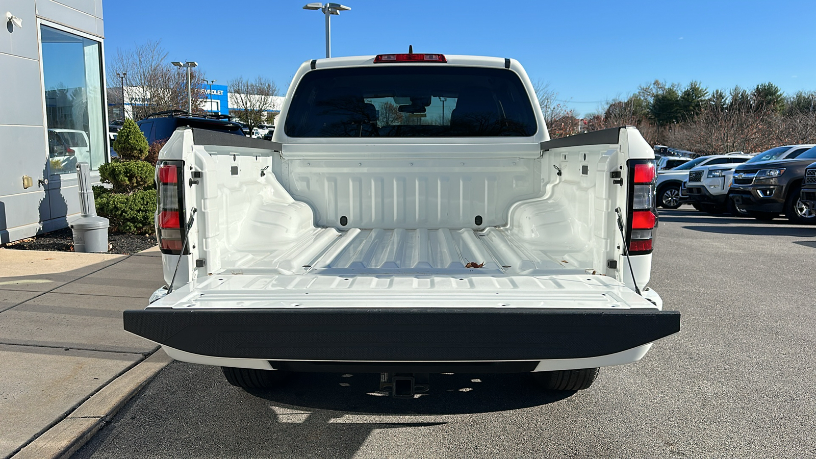 2023 Nissan Frontier SV 6