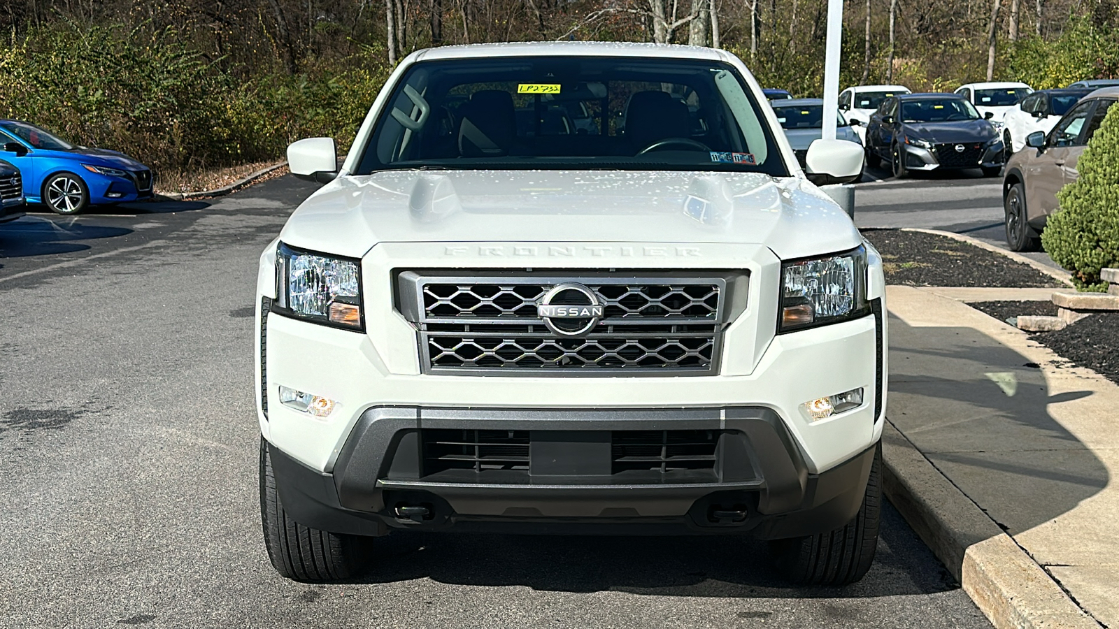 2022 Nissan Frontier SV 3