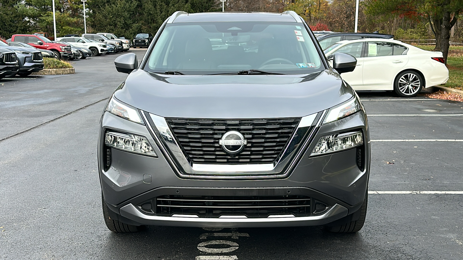 2023 Nissan Rogue SL 3