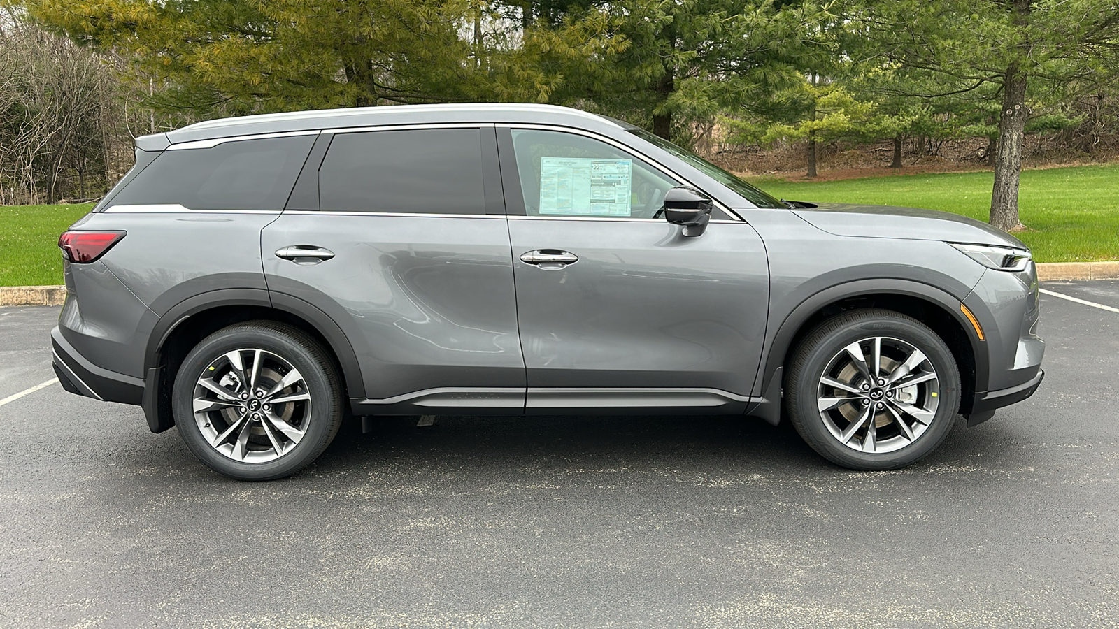 2024 INFINITI QX60 LUXE 14