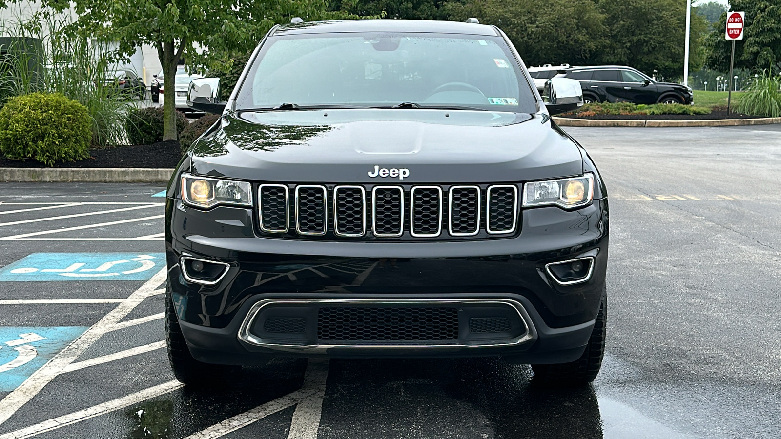 2019 Jeep Grand Cherokee Limited 3