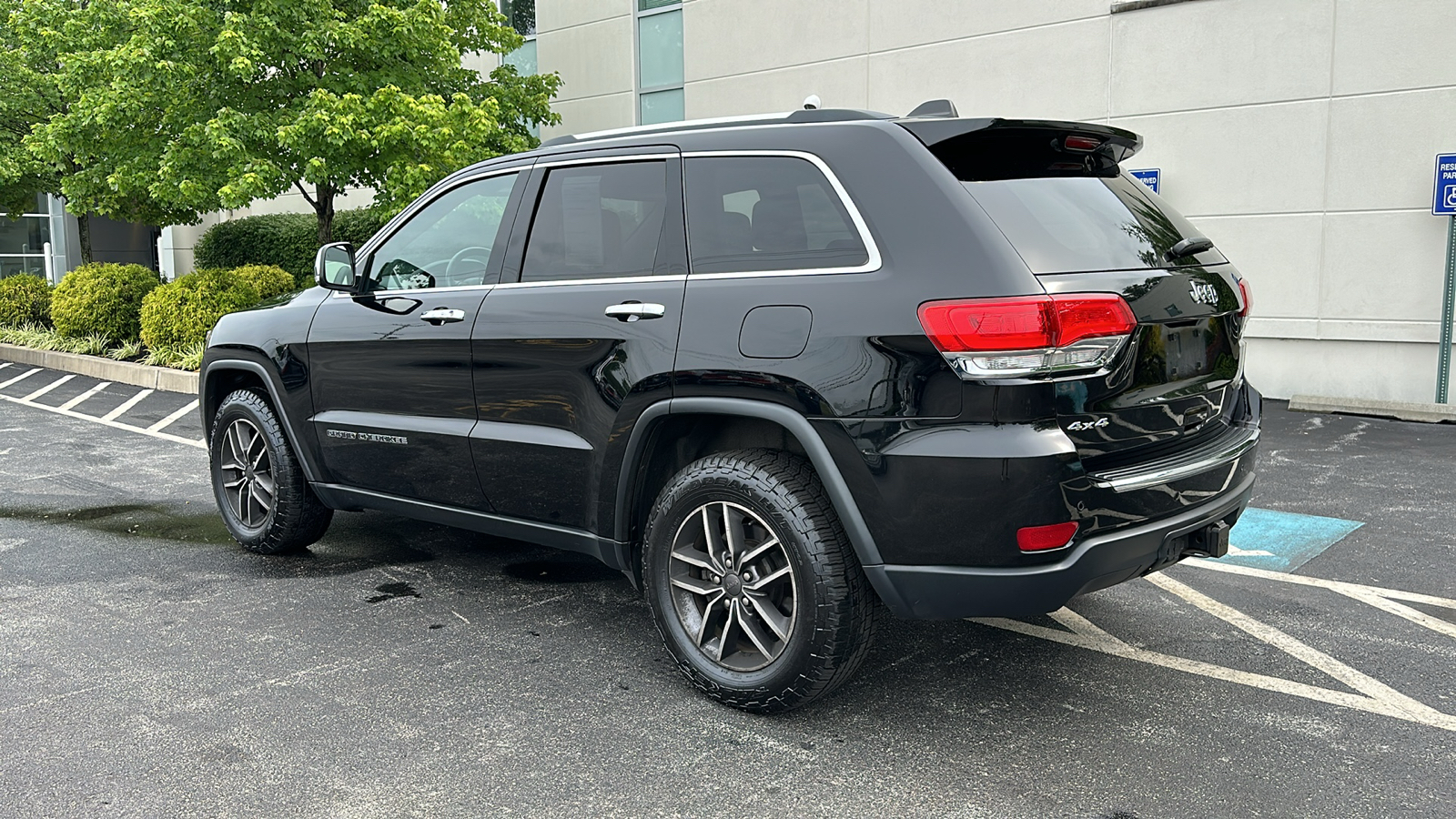 2019 Jeep Grand Cherokee Limited 8