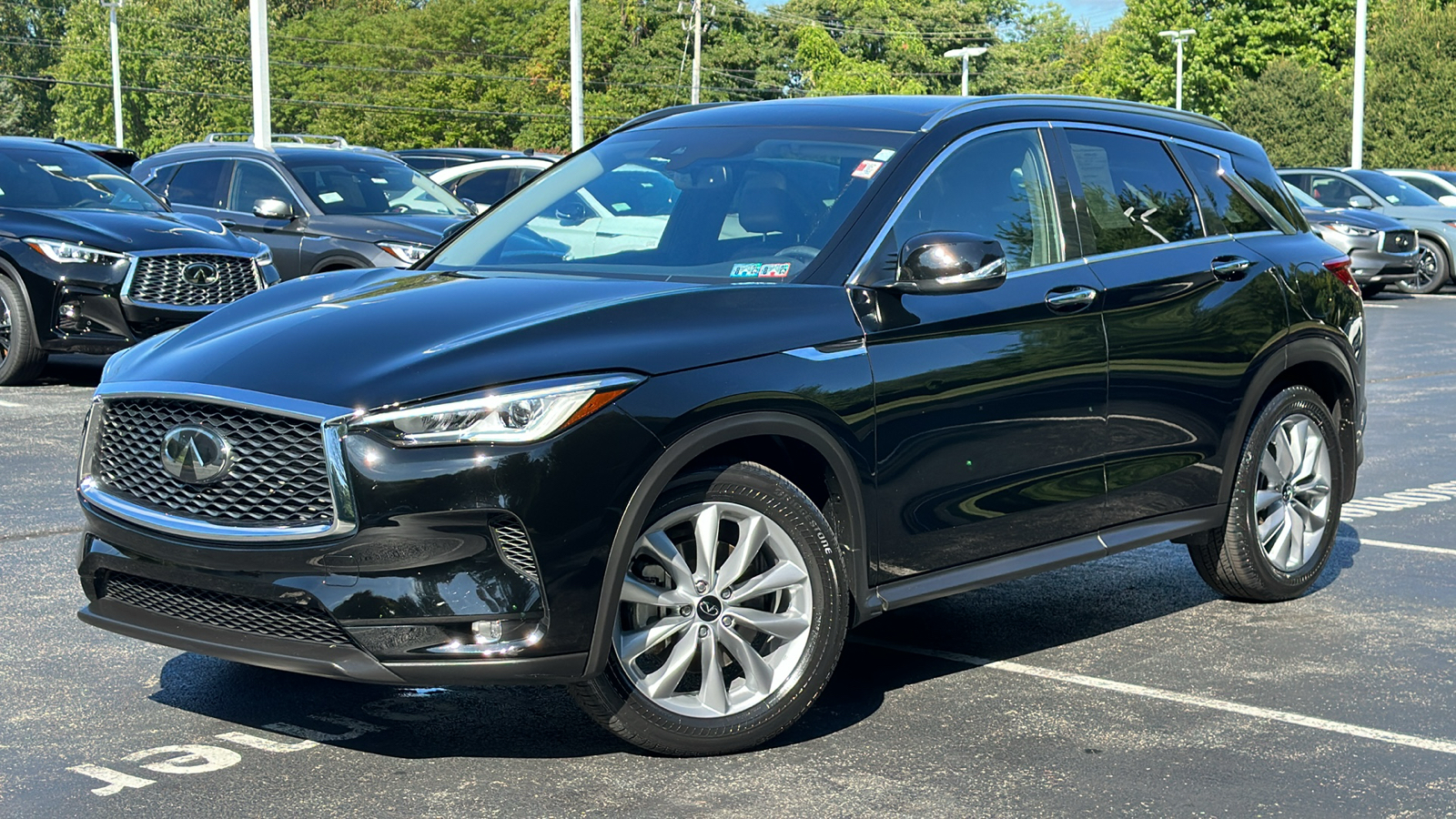 2021 INFINITI QX50 LUXE 1