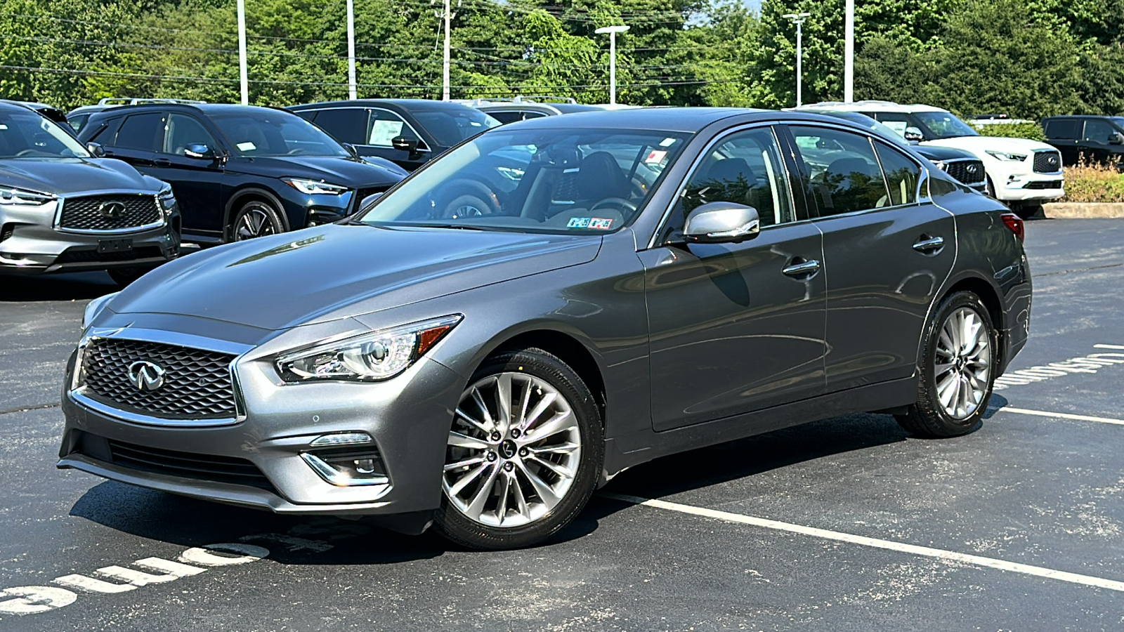 2021 INFINITI Q50 3.0t LUXE 1