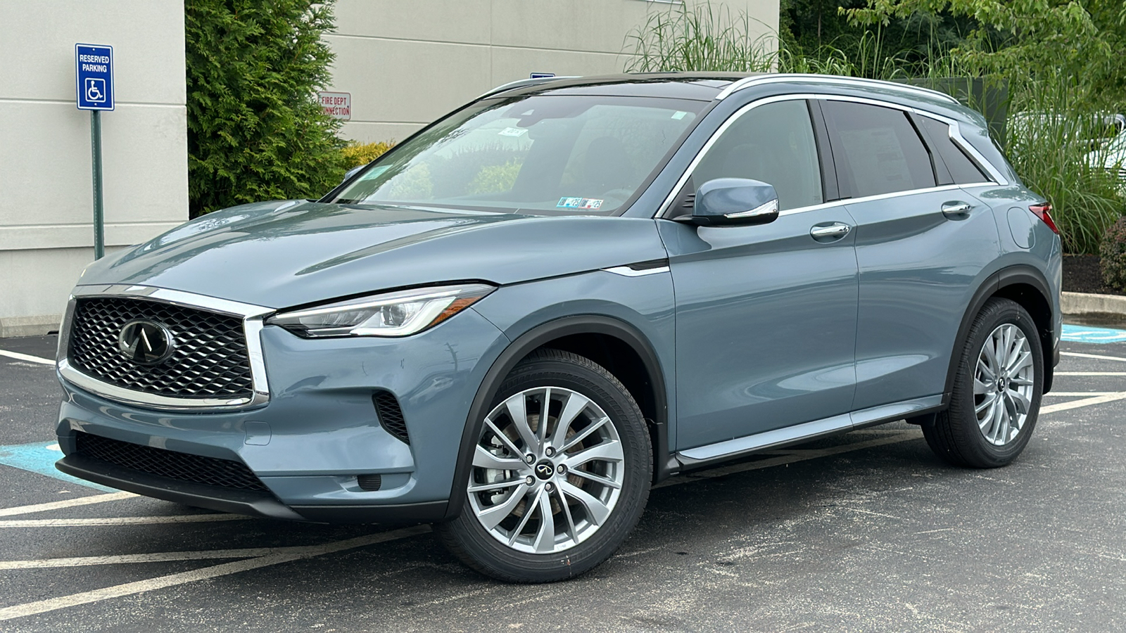 2024 INFINITI QX50 LUXE 1