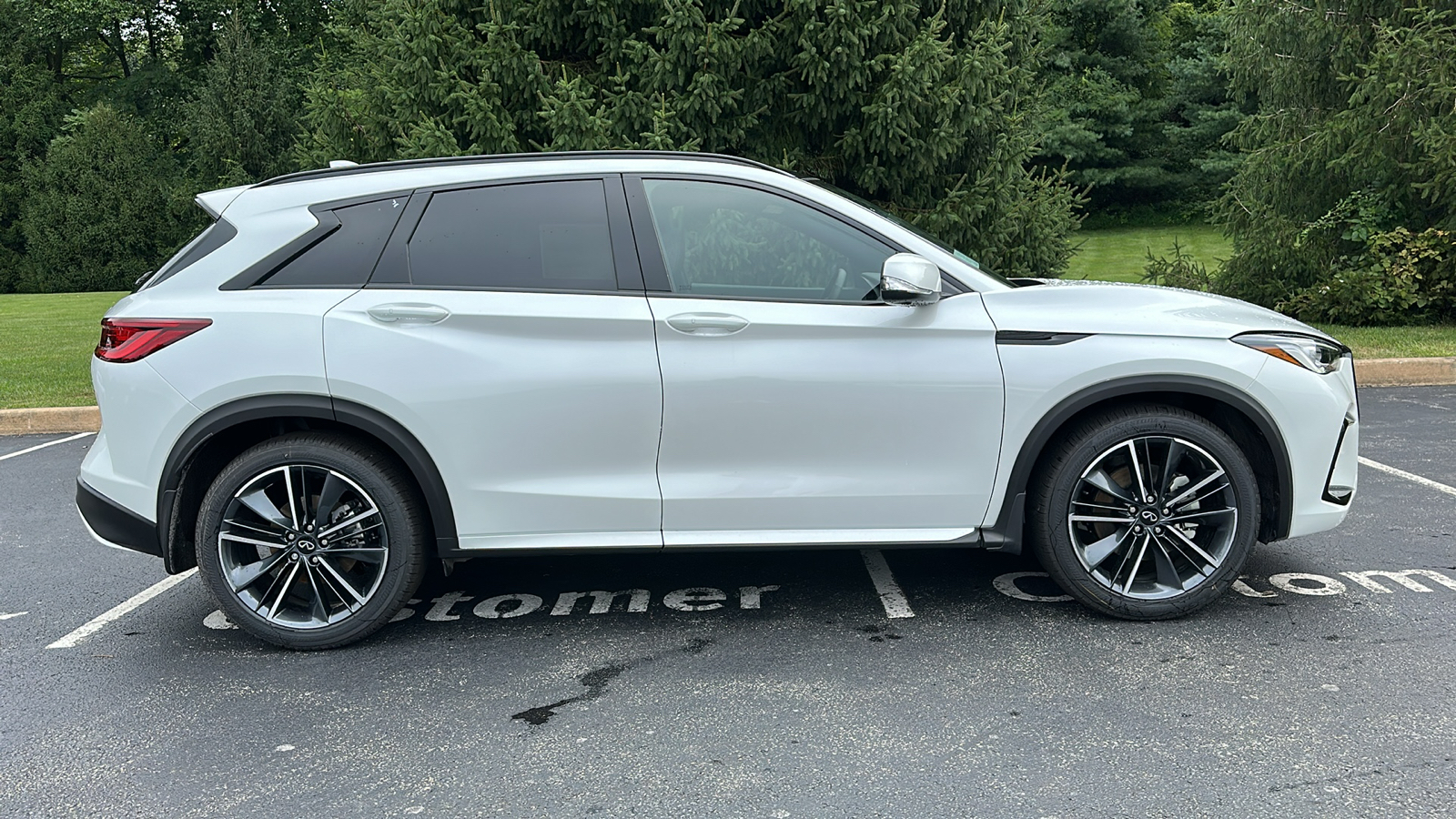 2024 INFINITI QX50 SPORT 13