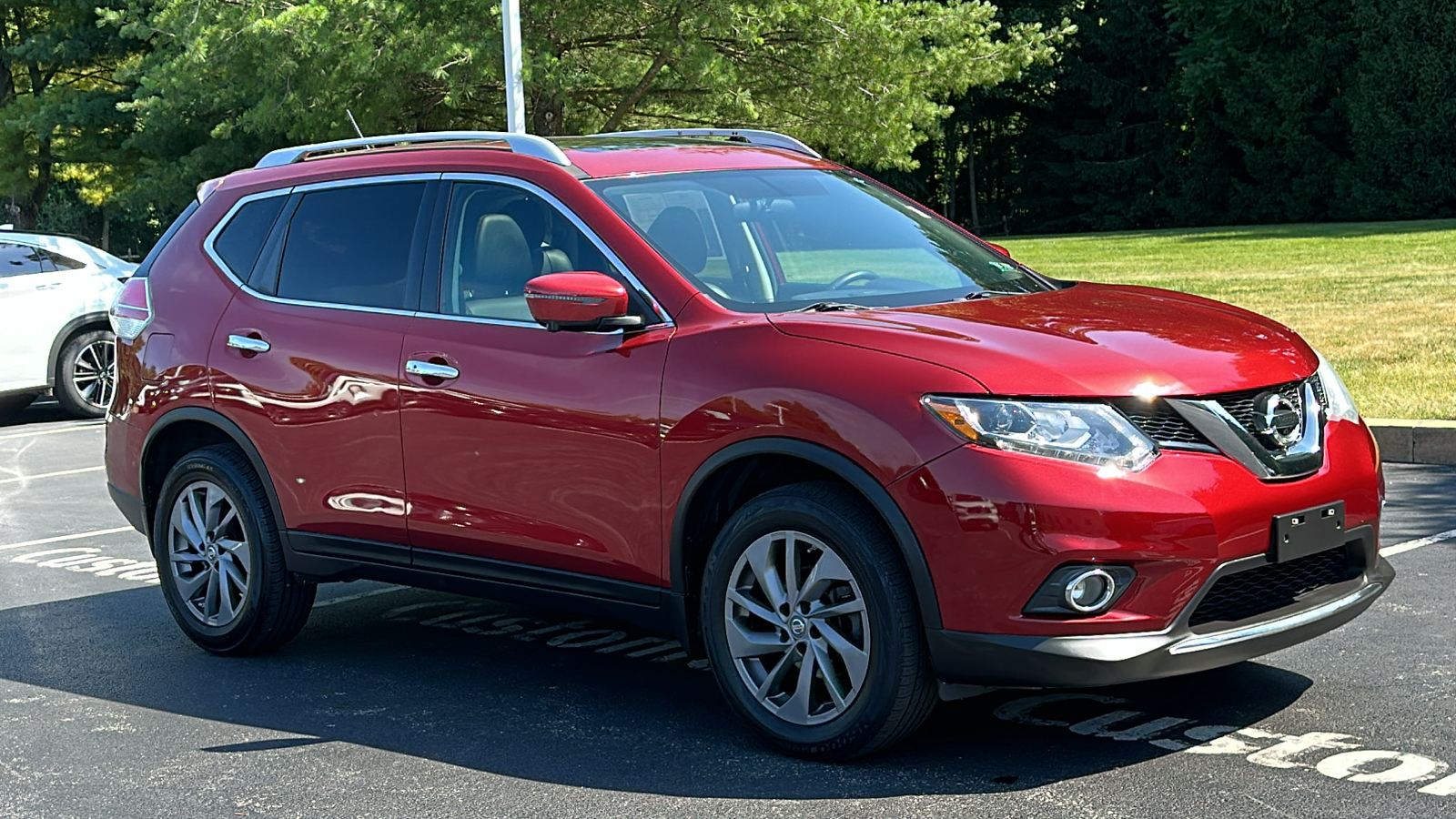 2016 Nissan Rogue SL 2