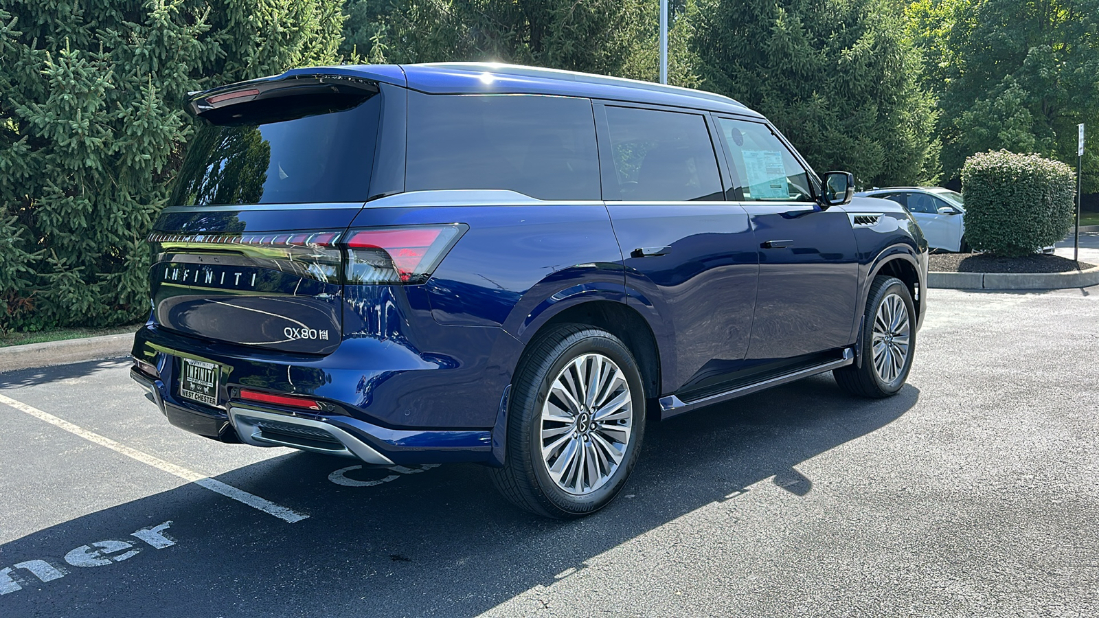 2025 INFINITI QX80 SENSORY 5