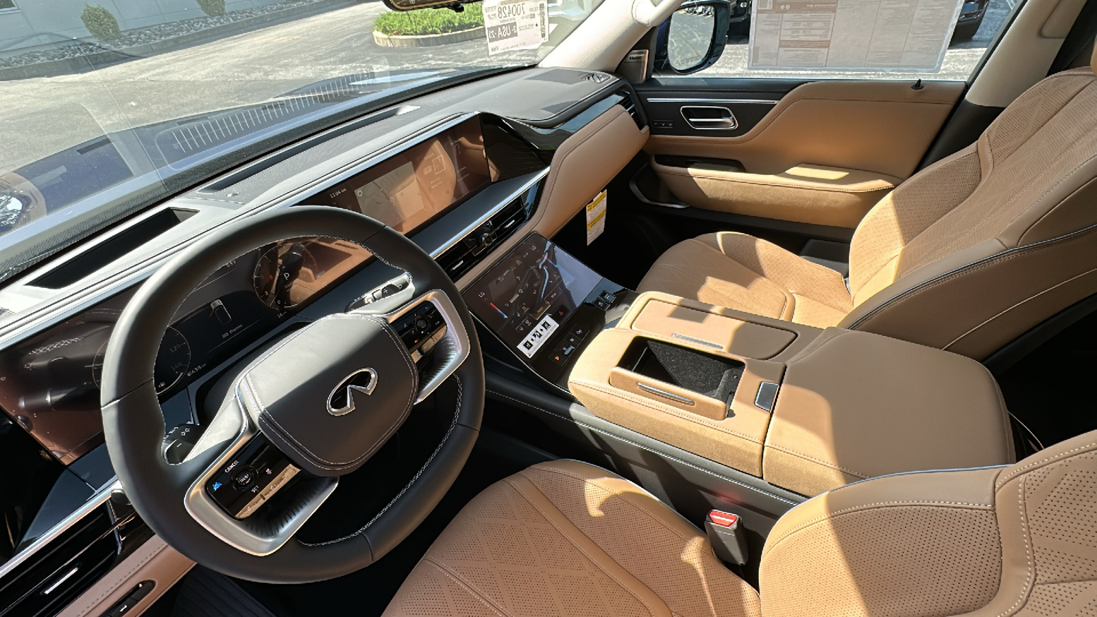 2025 INFINITI QX80 SENSORY 11