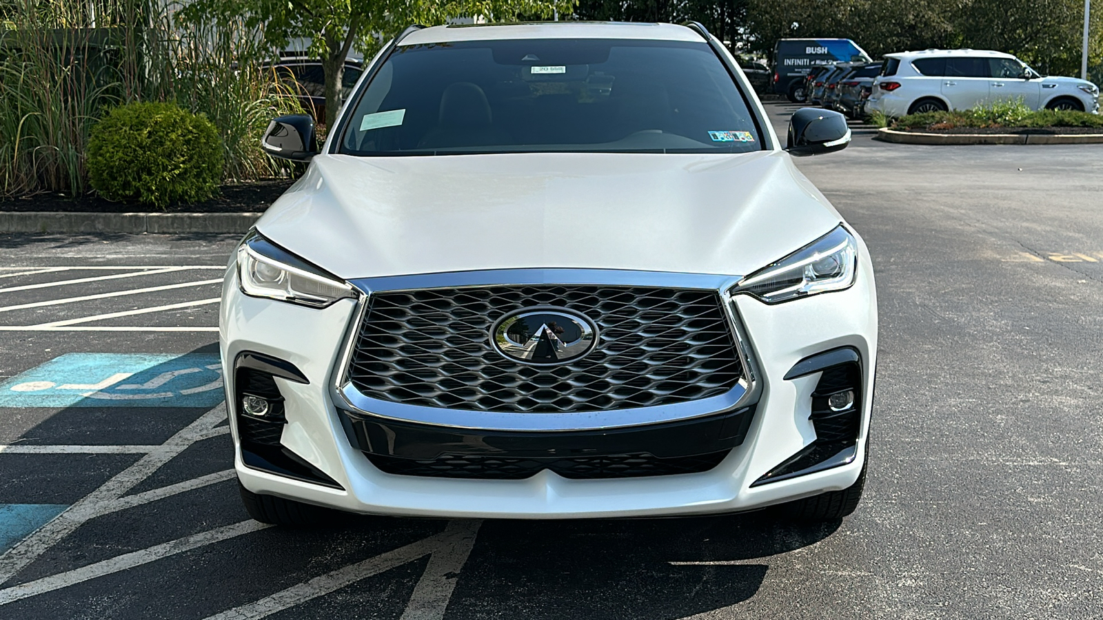 2025 INFINITI QX55 LUXE 3