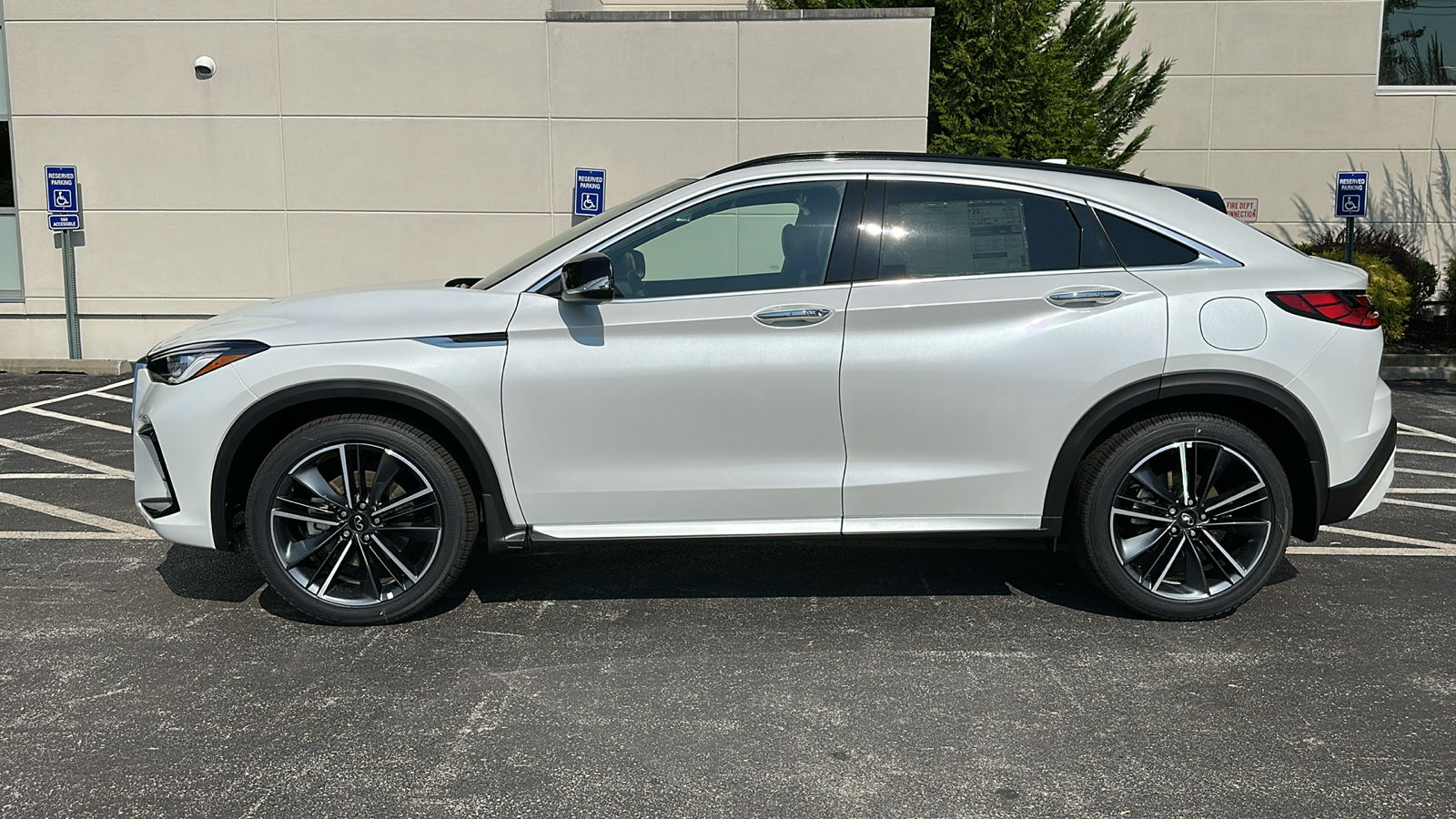 2025 INFINITI QX55 LUXE 13