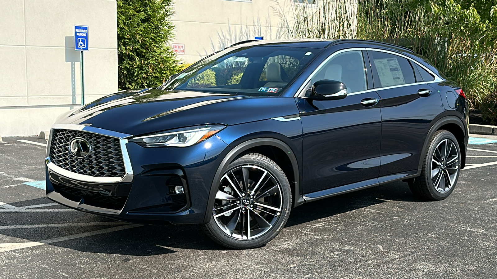 2025 INFINITI QX55 LUXE 1