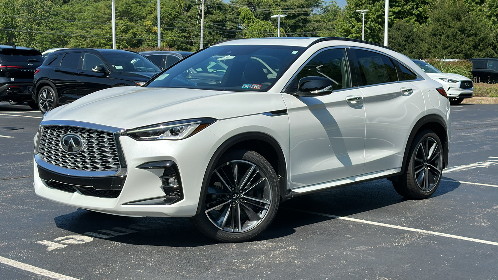 2025 INFINITI QX55 LUXE 1