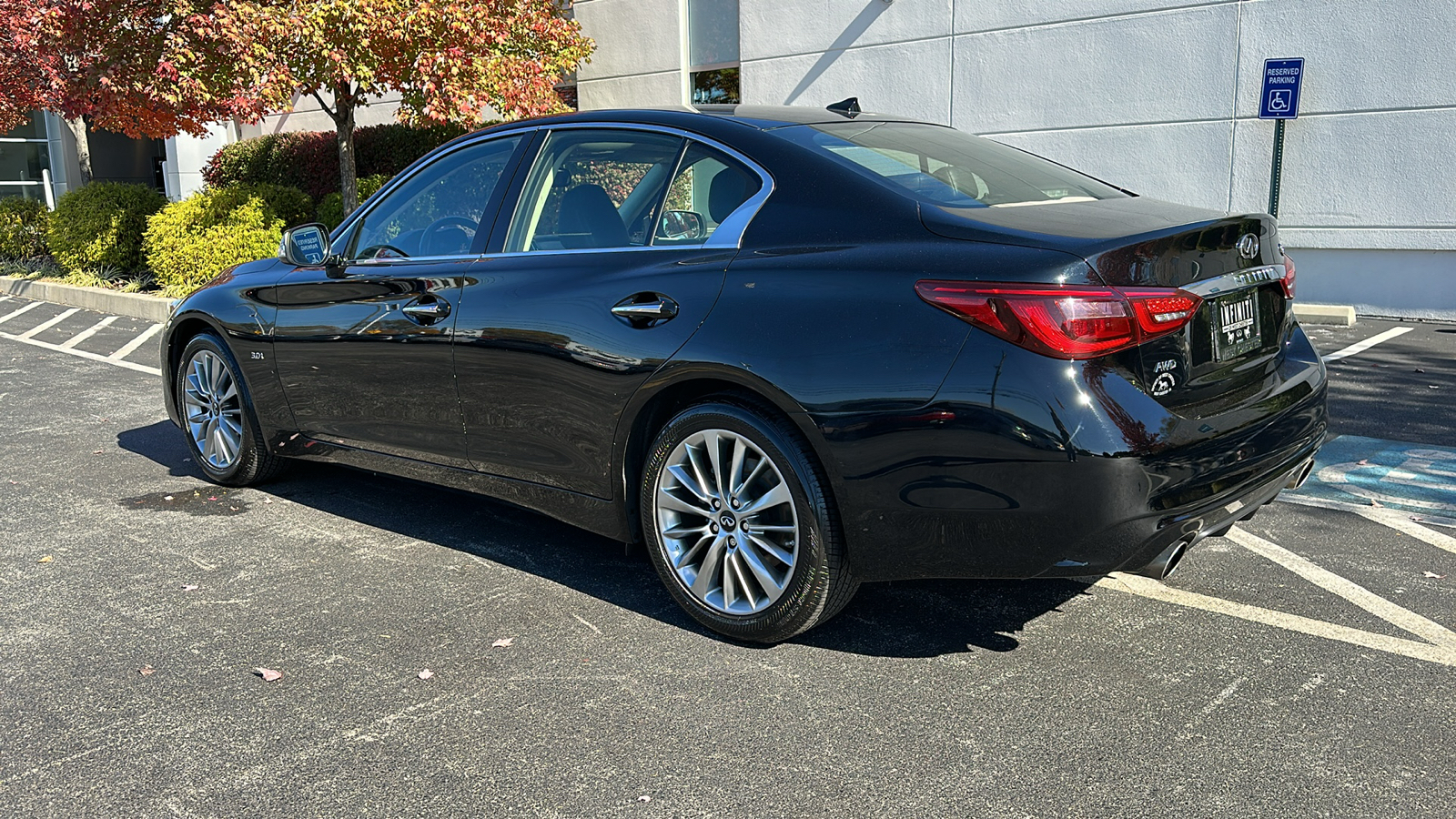 2019 INFINITI Q50 3.0t LUXE 8