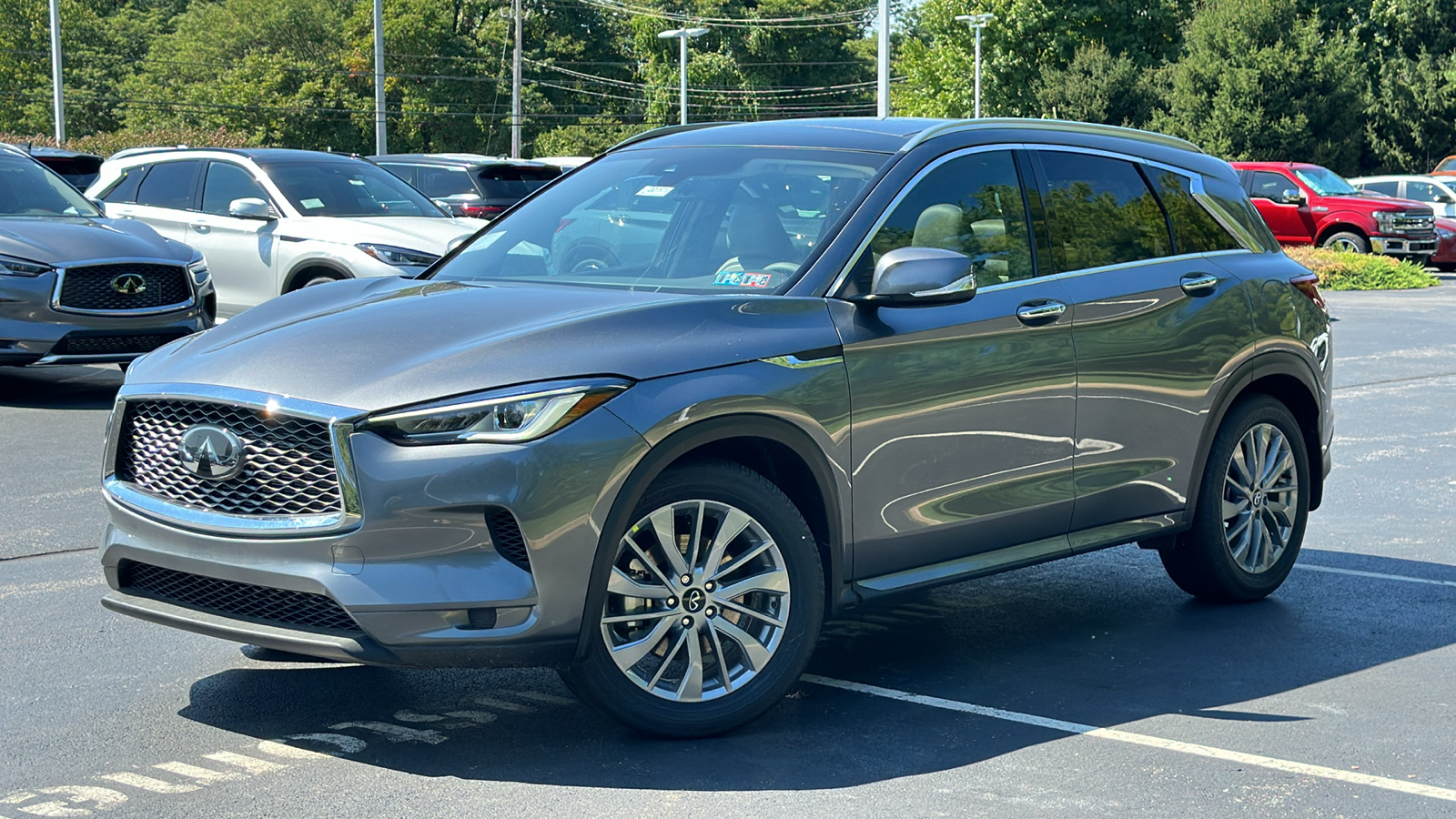 2024 INFINITI QX50 LUXE 1