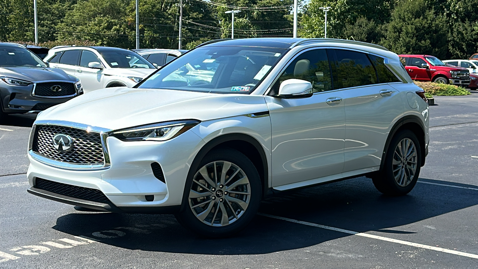 2024 INFINITI QX50 LUXE 1