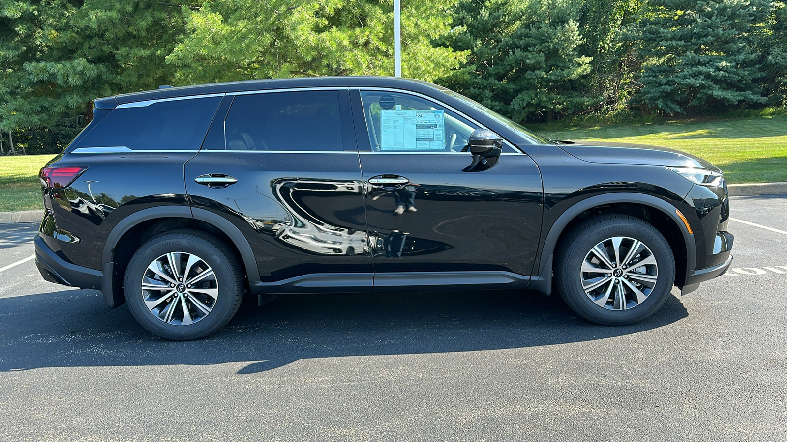 2025 INFINITI QX60 PURE 14