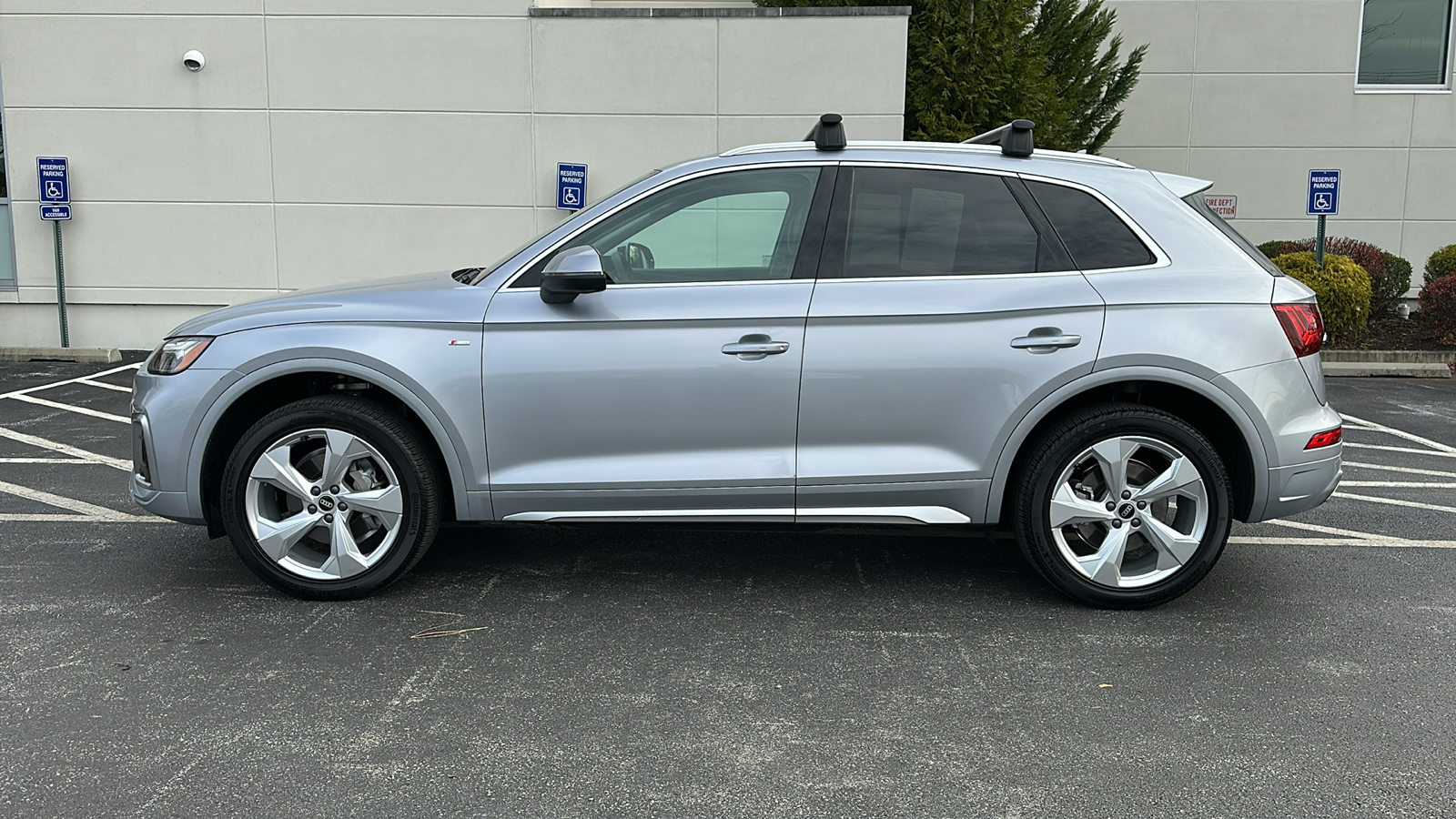 2022 Audi Q5 S line Premium Plus 29