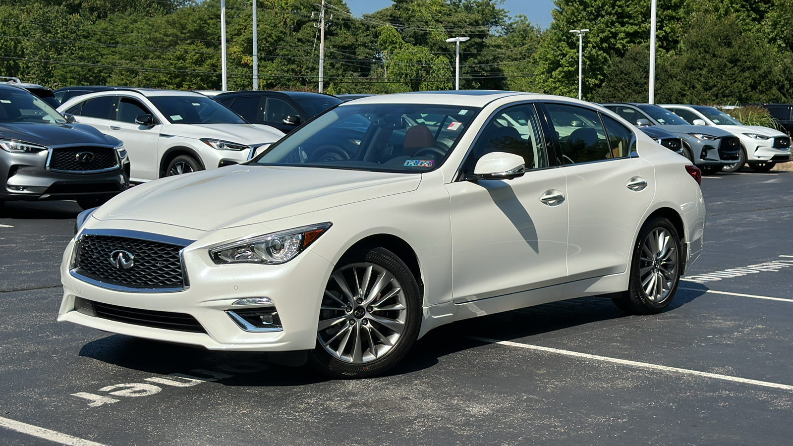 2024 INFINITI Q50 LUXE 1