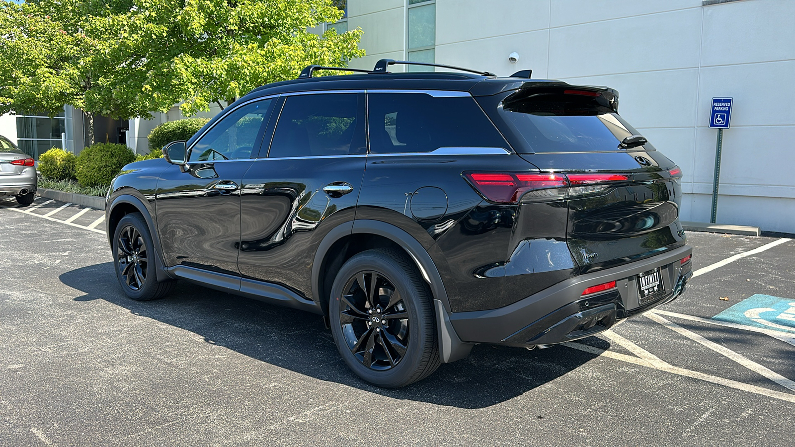 2025 INFINITI QX60 LUXE 5