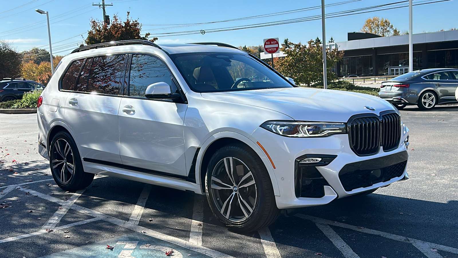 2022 BMW X7 M50i 2